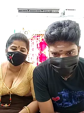 Snapshot of gaurika18 chatting on July 12, 6:15 am gaurika18 online show from July 12, 6:15 am