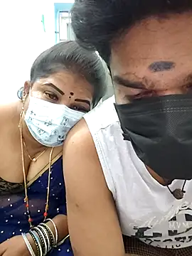 Snapshot of gaurika18 chatting on July 24, 5:33 pm gaurika18 online show from July 24, 5:33 pm