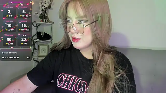 Lilith Asami online show from March 13, 9:54 am