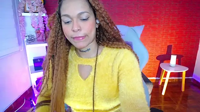 samantha simur online show from February 11, 4:11 am