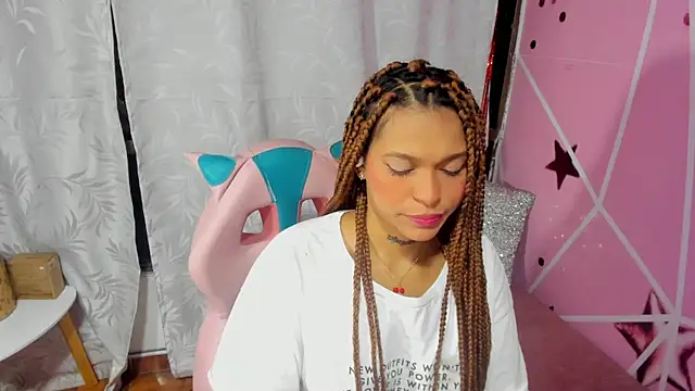 samantha simur online show from February 23, 8:17 am