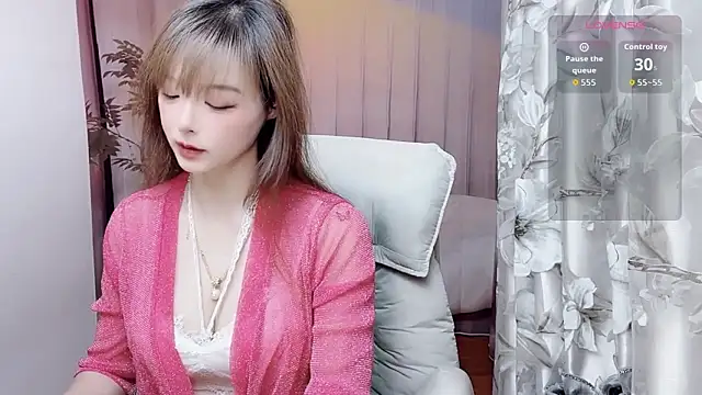 Snapshot of NINIbaby-99 chatting on June 15, 4:20 pm NINIbaby-99 online show from June 15, 4:20 pm
