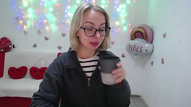 VasilisaSii online show from October 5, 5:06 am