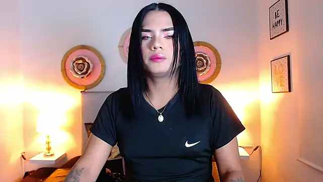 Snapshot of zoe_hecate_sexx chatting on July 2, 10:21 am zoe hecate sexx online show from July 2, 10:21 am