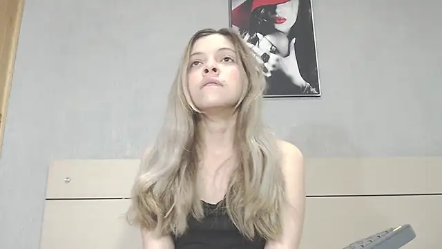 Snapshot of andreau18 chatting on February 18, 1:33 pm andreau18 online show from February 18, 1:33 pm