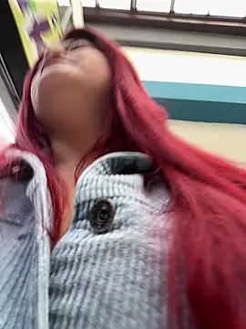 Snapshot of lia_moon77 chatting on November 21, 7:45 pm lia moon77 online show from November 21, 7:45 pm