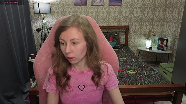 Lill Mary online show from February 2, 2:32 am