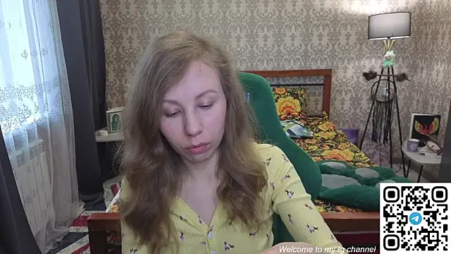 Snapshot of Lill_Mary chatting on May 7, 1:55 am Lill Mary online show from May 7, 1:55 am
