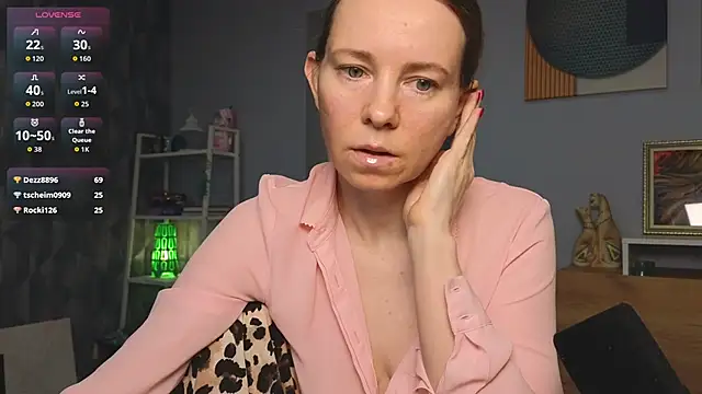 Snapshot of JanePearl chatting on May 29, 5:38 am JanePearl online show from May 29, 5:38 am