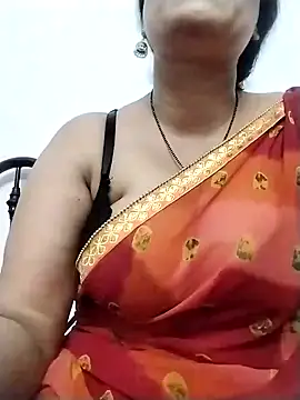 Snapshot of Nyra-23 chatting on January 31, 12:18 pm Nyra-23 online show from January 31, 12:18 pm