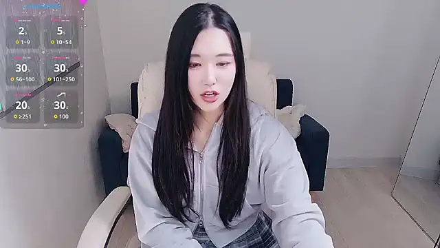 Snapshot of who_Lilly chatting on November 16, 3:56 am who Lilly online show from November 16, 3:56 am