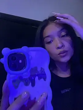 baby lizy online show from December 5, 11:07 pm