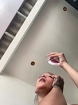 baby lizy online show from February 1, 5:05 pm