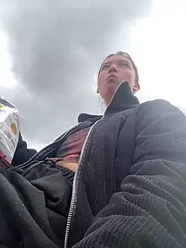 baby lizy online show from February 25, 6:31 pm