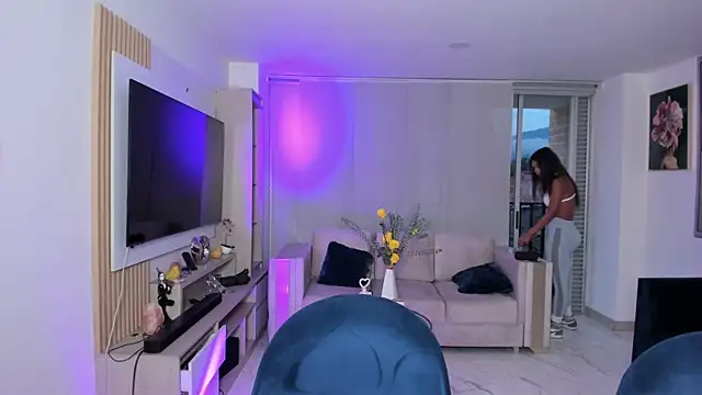 Snapshot of Antotss chatting on October 15, 10:54 pm Antotss online show from October 15, 10:54 pm