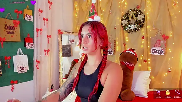 Snapshot of Sophiee_Hill chatting on November 20, 7:46 pm Sophiee Hill online show from November 20, 7:46 pm