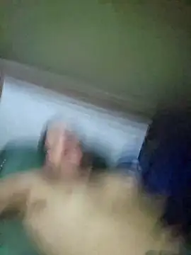 Snapshot of froggymclovin222 chatting on December 23, 10:35 am froggymclovin222 online show from December 23, 10:35 am