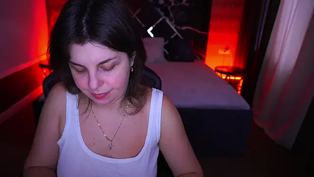 MirandaWong online show from November 3, 6:47 am