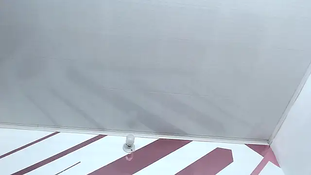 Snapshot of Kitten_Hot_ chatting on November 15, 2:31 am Kitten Hot online show from November 15, 2:31 am