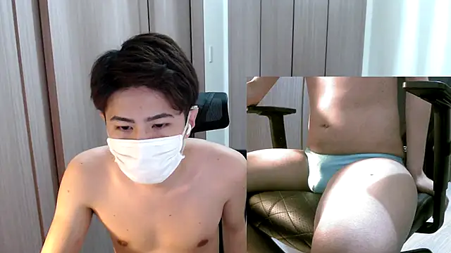 Snapshot of ryota_kkk chatting on October 5, 12:47 pm ryota kkk online show from October 5, 12:47 pm