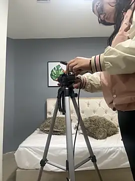 Snapshot of Soe_Lara chatting on November 29, 10:51 am Soe Lara online show from November 29, 10:51 am