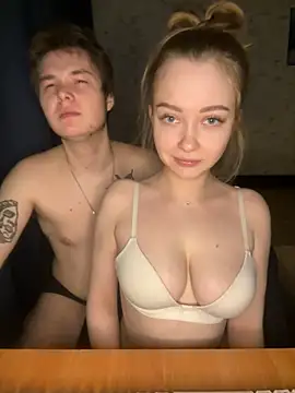 Family-Mm1 online show from January 17, 10:45 pm