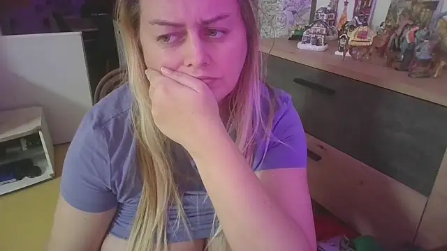 Meliss Official9 online show from December 14, 11:09 pm