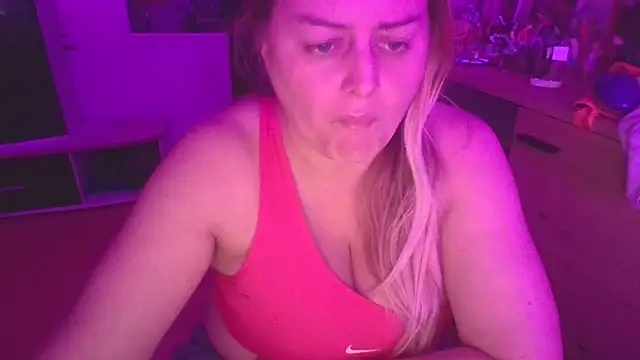 Meliss Official9 online show from December 20, 8:49 pm