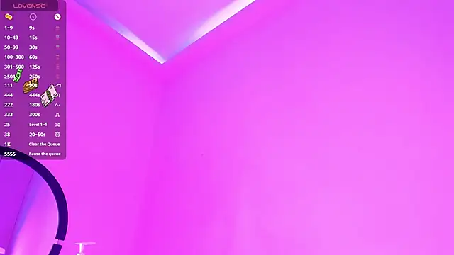 Snapshot of karly_angeel chatting on December 12, 8:36 am karly angeel online show from December 12, 8:36 am