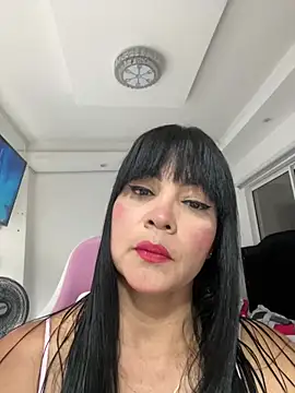 Hot beauty   online show from June 9, 8:42 pm