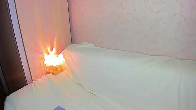 Snapshot of MelodyOfLovee chatting on January 18, 2:48 am MelodyOfLovee online show from January 18, 2:48 am