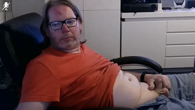 Snapshot of VSteph chatting on June 29, 8:09 pm VSteph online show from June 29, 8:09 pm