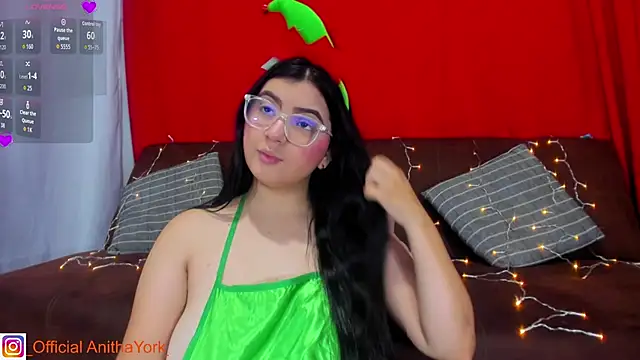 AnithaaYork online show from December 5, 12:25 pm