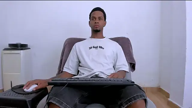 Snapshot of jack_crawfortt chatting on November 1, 3:25 pm jack crawfortt online show from November 1, 3:25 pm