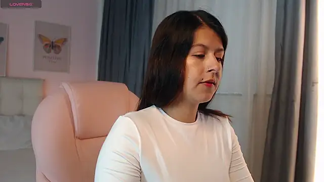 liss black online show from January 30, 12:06 pm