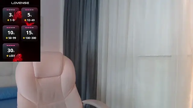 liss black online show from February 12, 4:00 pm