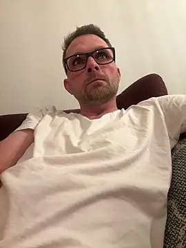 Perry devot online show from June 6, 8:24 pm