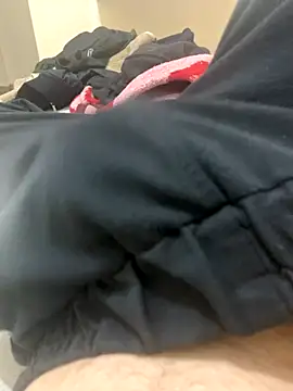 Snapshot of keynokall chatting on November 16, 11:43 pm keynokall online show from November 16, 11:43 pm