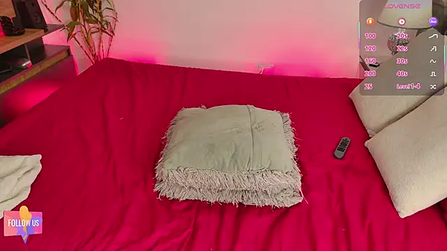 Alexawhiittee online show from March 16, 5:44 am