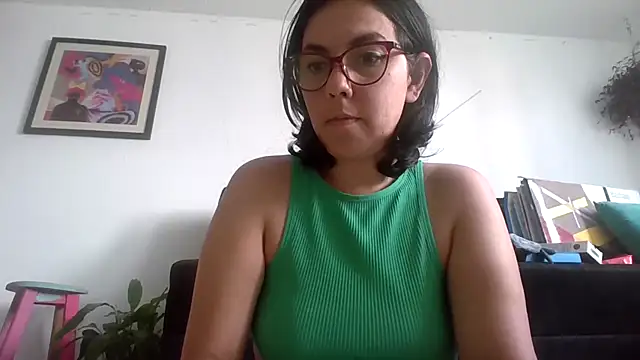 Snapshot of Tiramisu89 chatting on September 8, 8:08 pm Tiramisu89 online show from September 8, 8:08 pm