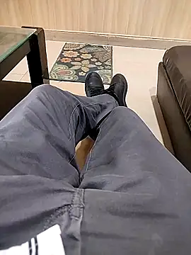 Snapshot of Delhi28 chatting on September 9, 10:37 am Delhi28 online show from September 9, 10:37 am