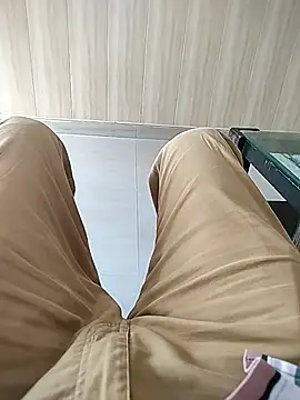 Snapshot of Delhi28 chatting on September 13, 9:53 am Delhi28 online show from September 13, 9:53 am