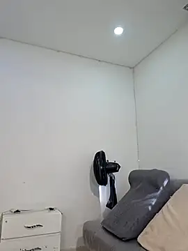Anal Luucia online show from June 25, 12:42 pm
