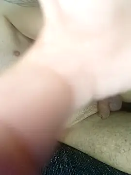 Snapshot of boysexy350 chatting on October 27, 6:01 pm boysexy350 online show from October 27, 6:01 pm