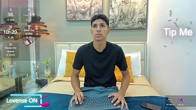 Snapshot of kieran_derek chatting on November 11, 3:39 am kieran derek online show from November 11, 3:39 am