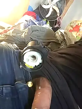 Snapshot of 6MataGarcia chatting on December 6, 10:19 pm 6MataGarcia online show from December 6, 10:19 pm