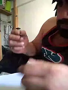 Snapshot of 6MataGarcia chatting on December 9, 5:41 pm 6MataGarcia online show from December 9, 5:41 pm