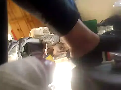 Snapshot of 6MataGarcia chatting on March 7, 10:43 pm 6MataGarcia online show from March 7, 10:43 pm