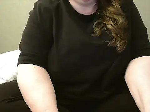 Snapshot of MarthaBriest chatting on February 20, 7:01 am MarthaBriest online show from February 20, 7:01 am