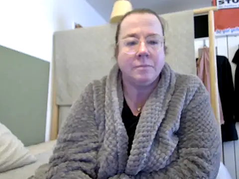 MarthaBriest online show from March 5, 8:43 am